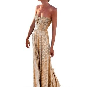 NWOT | Elegant Gold Strapless Prom Dress
